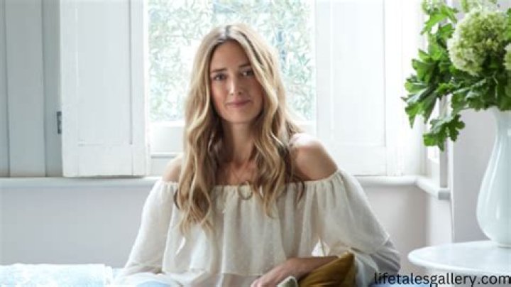 Arabella Rose: The Rising Star in the Spotlight