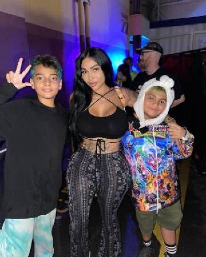 Brittanya Razavi: Age, Husband, Kids & More - All You Need to Know!