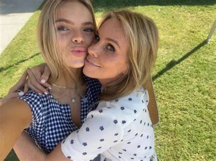 Cheryl Hines Daughter Accident: A Comprehensive Insight