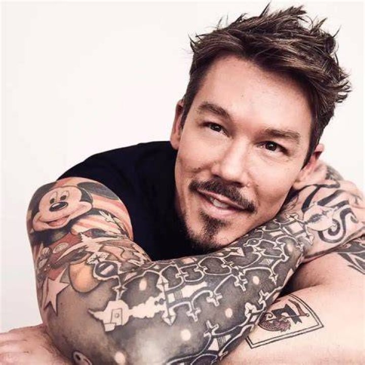 David Bromstad Net Worth: A Comprehensive Look at the Renowned Artist's Wealth and Career