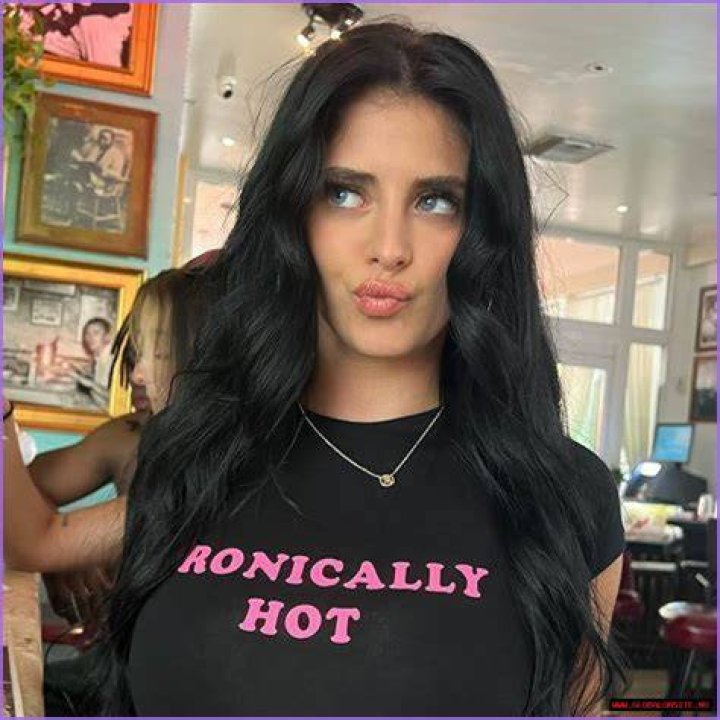 Discovering Camilla Araujo: The Rising Star on OnlyFans