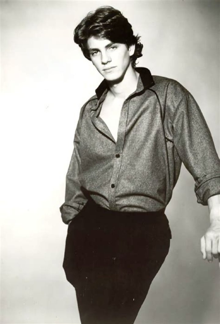 Exploring the Rise of Eric Roberts in 1980: The Untold Journey
