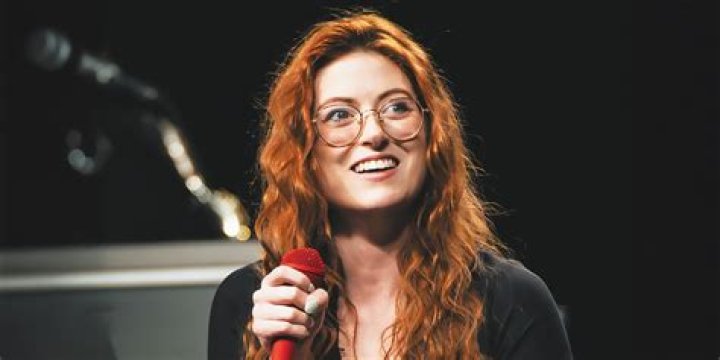 Fiona Cauley: Muscular Dystrophy, Comedy & Viral Impact Latest