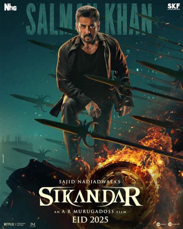 Get Movie Insights & Reviews: Bollywood, Telugu & More!