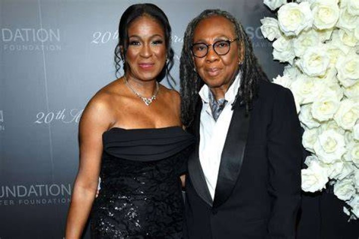 Gloria Carter: The Remarkable Journey of Jay-Z's Mother and Her Impact on Hip-Hop Culture