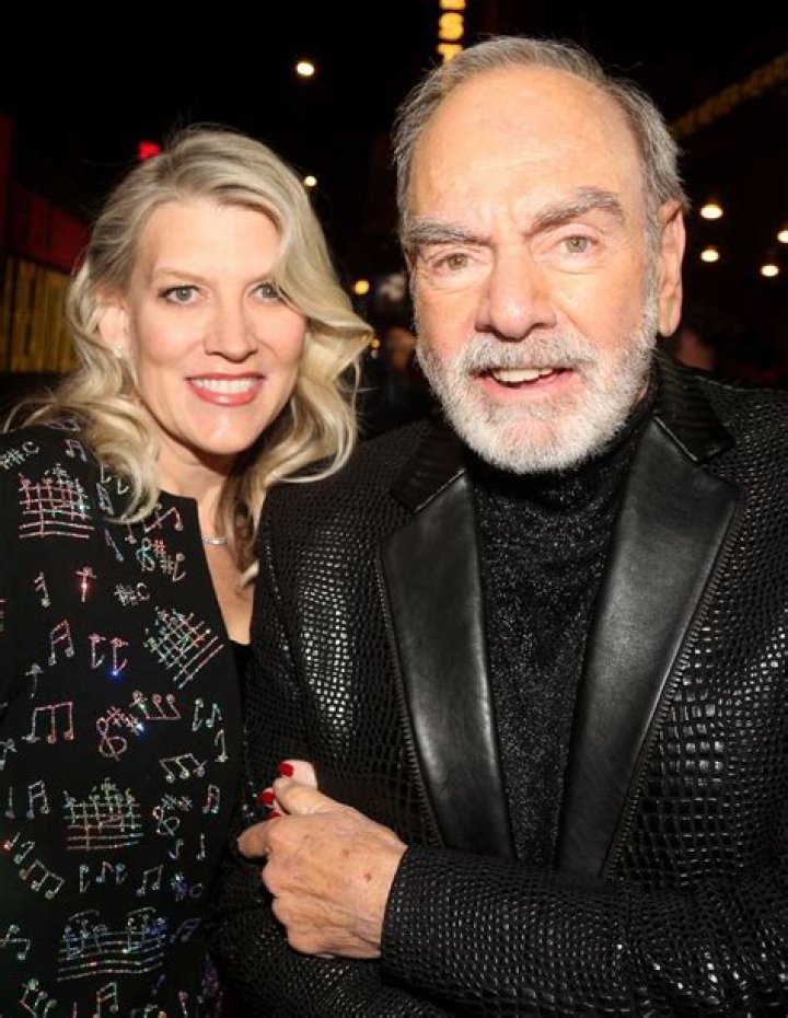 How Many Times Has Neil Diamond Been Married: A Comprehensive Look at His Love Life