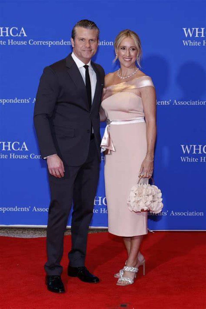 Jennifer Rauchet: Fox News Producer & Pete Hegseth's Wife - Uncovered