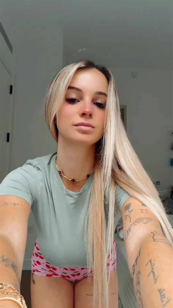 Kaitlyn Krems Nudes: Debunking Myths, Exploring Facts, and Promoting Digital Privacy