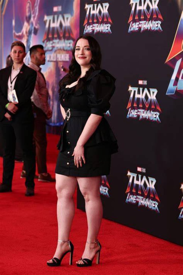 Kat Dennings Feet: An In-Depth Look at the Star's Fashion, Health, and Lifestyle