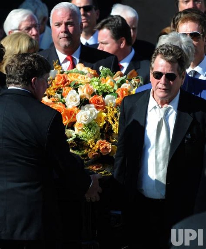 Kate Jackson's Public Return & Farrah Fawcett's Funeral: What You Missed