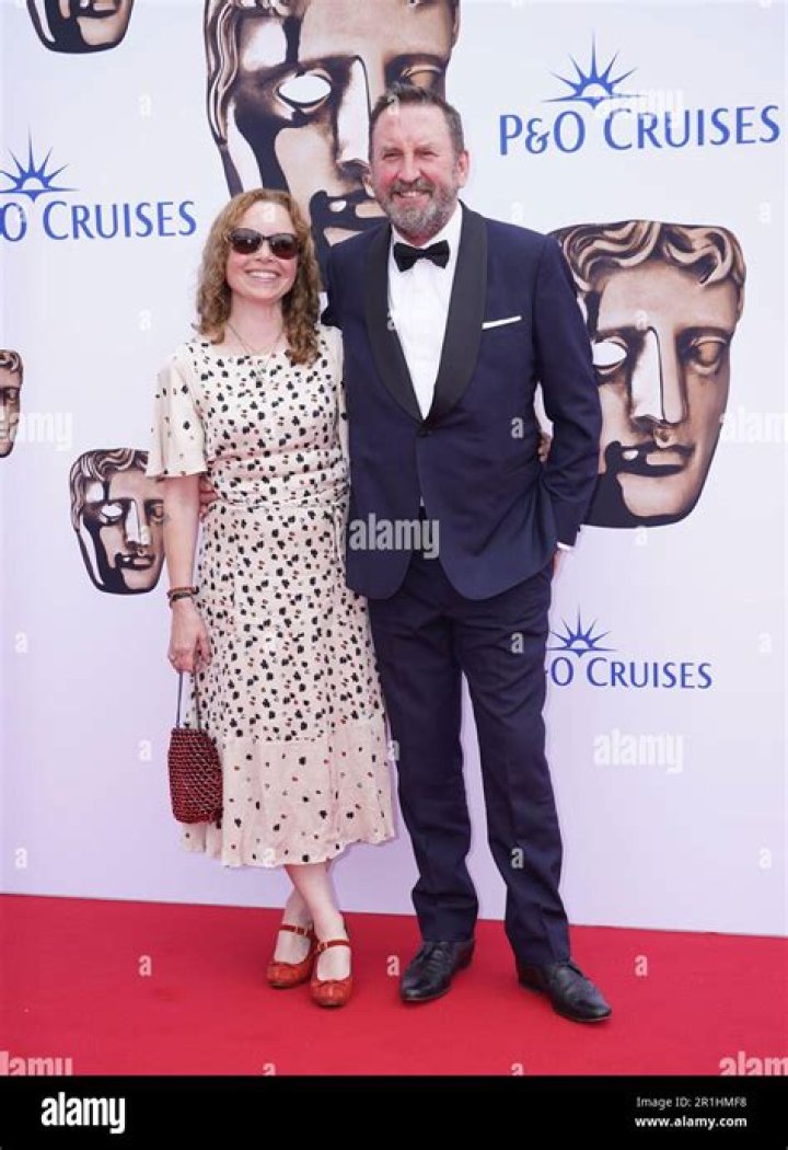 Lee Mack's Wife: Details on Tara McKillop & Their Family