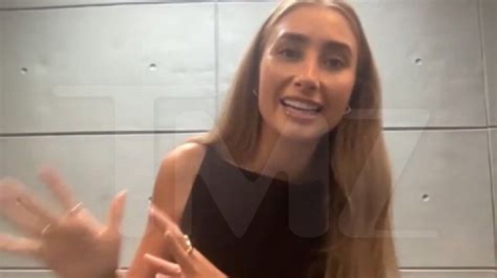 Lily Phillips World Record Video: A Journey of Inspiration and Achievement