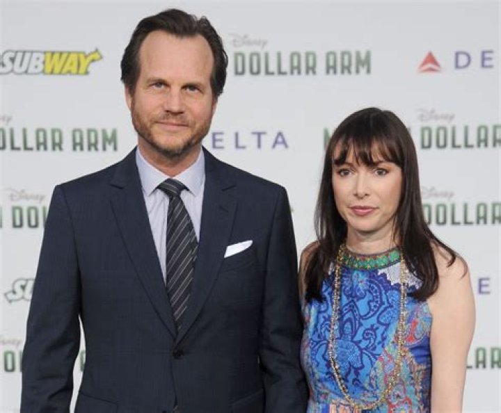 Louise Newbury: Biography of Bill Paxton's Widow - Life, Career & More