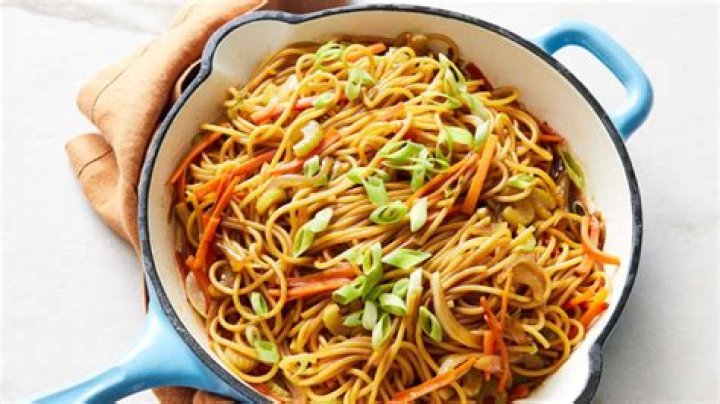 Noodlemagazine: Culinary Adventures & Magazine Delights!