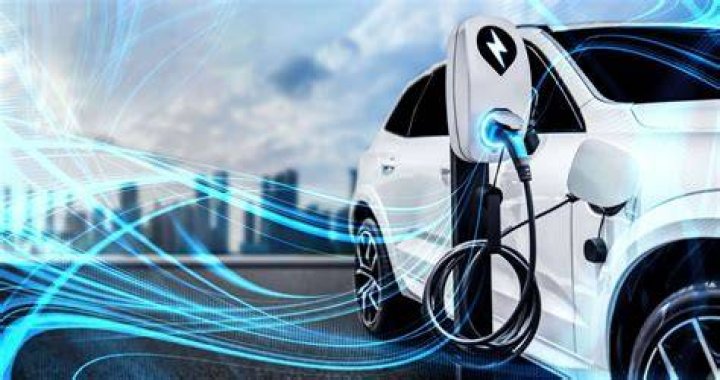 One Girl One Electric: Revolutionizing the Way We Think About Electric Vehicles