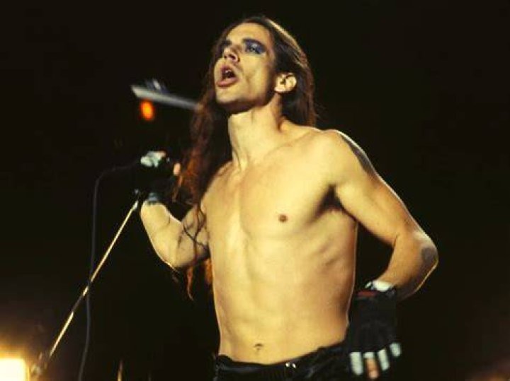 Red Hot Chili Peppers Lead Singer Young: A Deep Dive into Anthony Kiedis