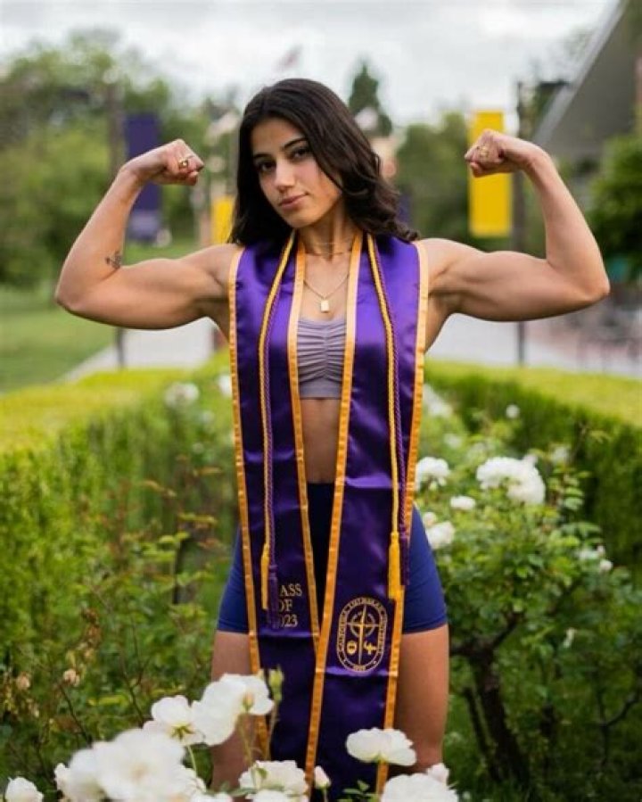 Sara Saffari Nudes: The Truth Behind the Controversy and Misinformation