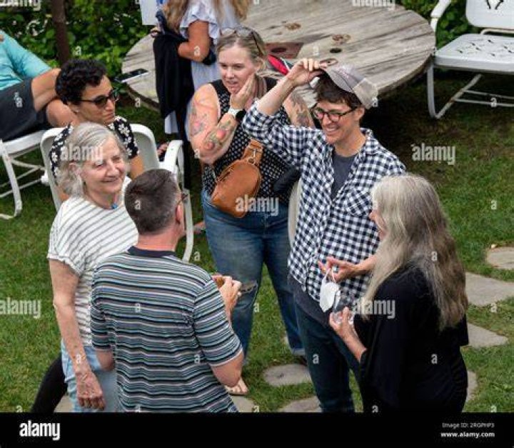 Susan Mikula: Photographer's Life & Work With Rachel Maddow