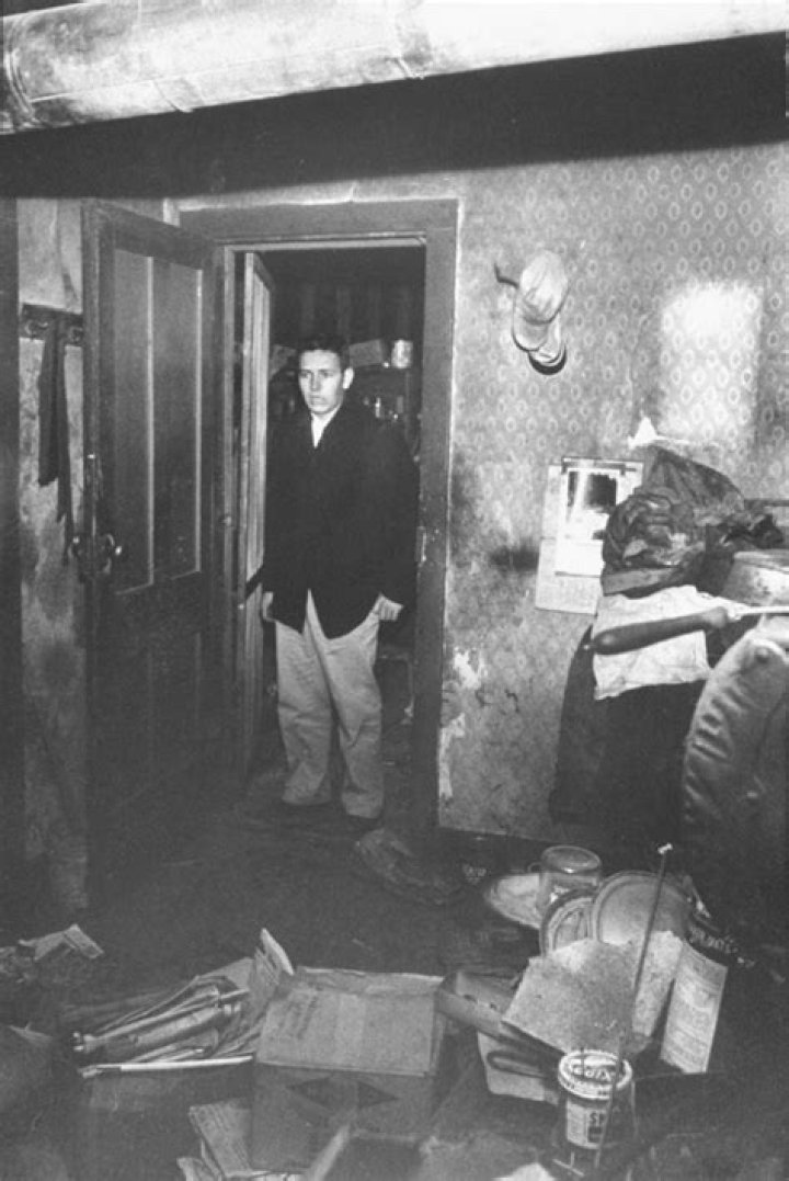 The Disturbing Case of Ed Gein: Crime Scene Photos That Still Haunt