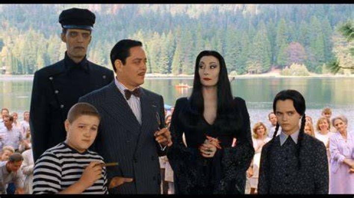 Unveiling the Cast: Addams Family Values Actors & More!
