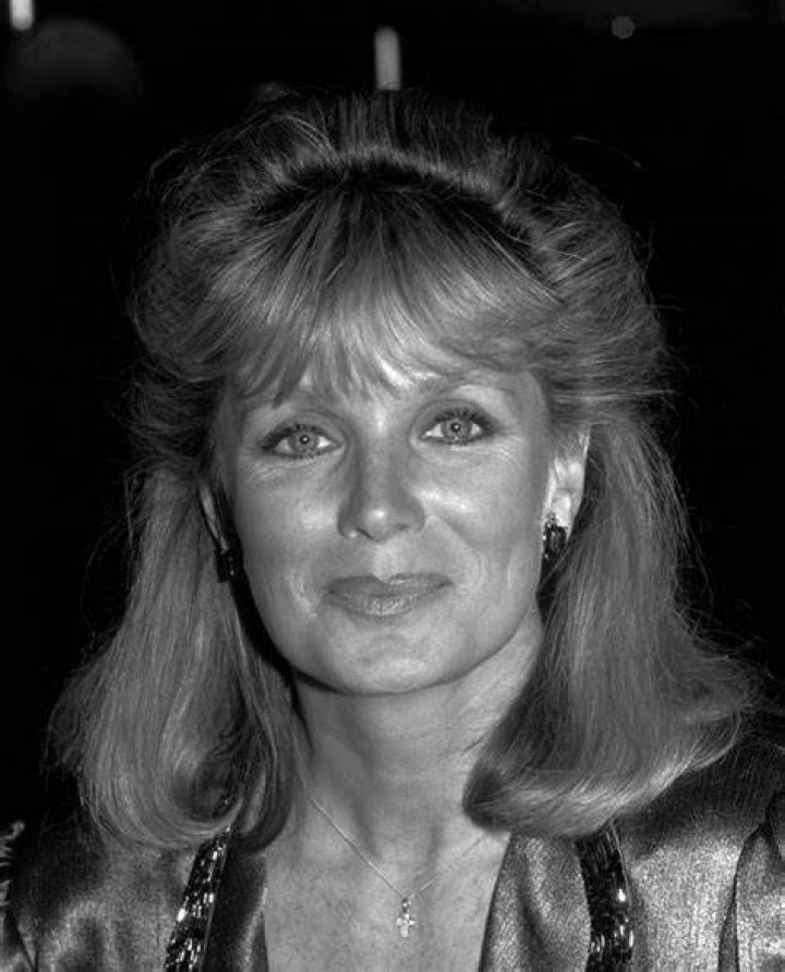 Unveiling the Net Worth of Linda Evans: A Comprehensive Look at Her Wealth and Achievements