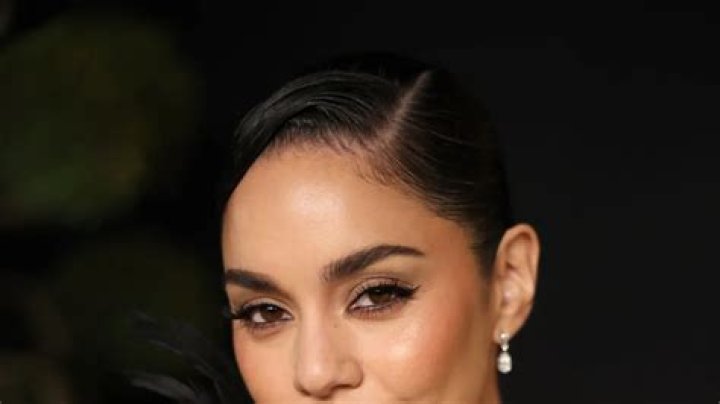 Vanessa Hudgens & Leaks: Shocking Details & Scandal - Discover Now!